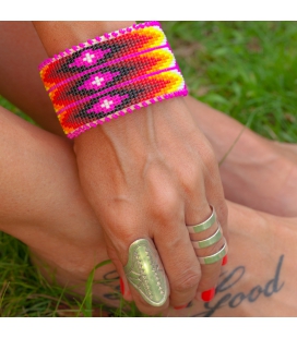 Very larg,NATIVE AMERICAN NAVAJO CUFF IN EMBROIDERED BEADS by Jacqueline Cleveland