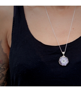 LONG PENDENTIF EN ARGENT ET AMETHYSTE "TRANCHE", POUR FEMME 