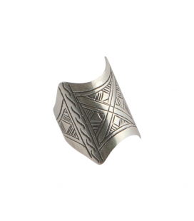 BERBER WOMAN RING, SILVER AND ONYX CABOCHON