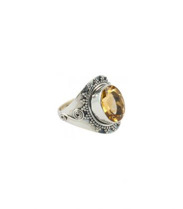 BAGUE EN ARGENT ET CITRINE OVALE FACETÉE, COLLECTION INDE