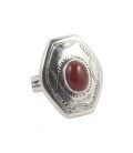 LONGUE BAGUE TOUAREG EN ARGENT ET AGATE, COLLECTION AFRIQUE, POUR FEMME