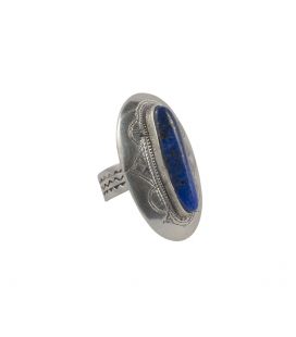 LONGUE BAGUE TOUAREG EN ARGENT GRAVE ET LAPIS LAZULI, COLLECTION AFRIQUE, POUR FEMME