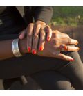 BAGUE TOUAREG EN ARGENT TRAVAILLÉ ET AGATE ORANGE, COLLECTION AFRIQUE, POUR FEMME