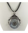 GROS PENDENTIF TOUAREG EN ARGENT TRAVAILLÉ ET GROSSE PIERRE,POUR HOMME ET FEMME 