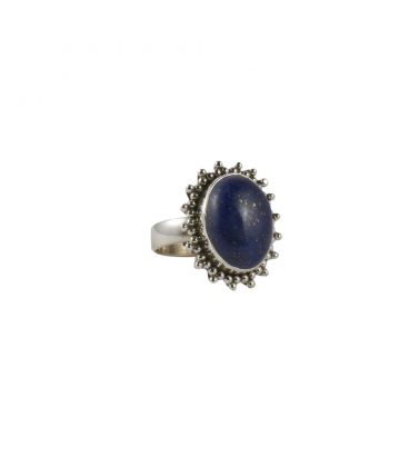 Indian Ring, beautiful Lapis Lazuli on embroidered Silver, for woman