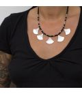 COLLIER TRADITIONNEL TOUAREG , EN ARGENT GRAVÉ ET AGATE NOIRE, POUR HOMME ET FEMME 